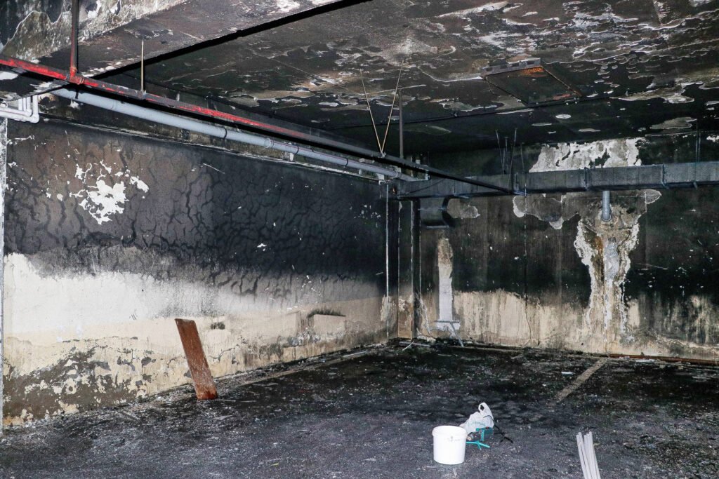 Smoke Damage Cleanup in Portland, OR: How to Choose the Right Restoration Help